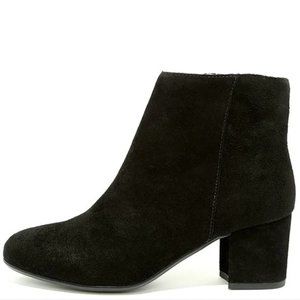 Steve Madden Suede Ankle Booties (size 8.5M)